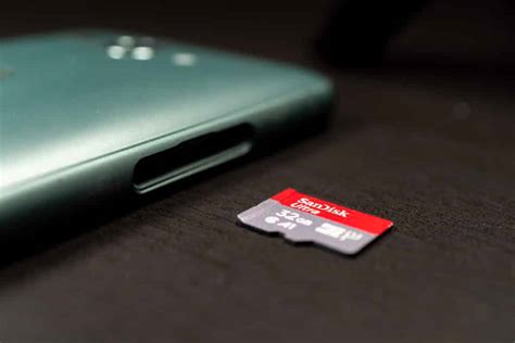 what kind of memory cards do smart phones use|cell phone with expandable storage.